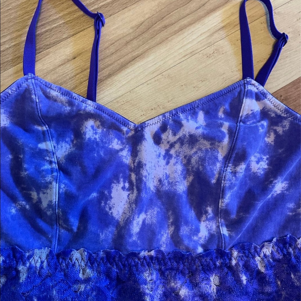 VS PINK Tie Dye Purple Bralette Size L